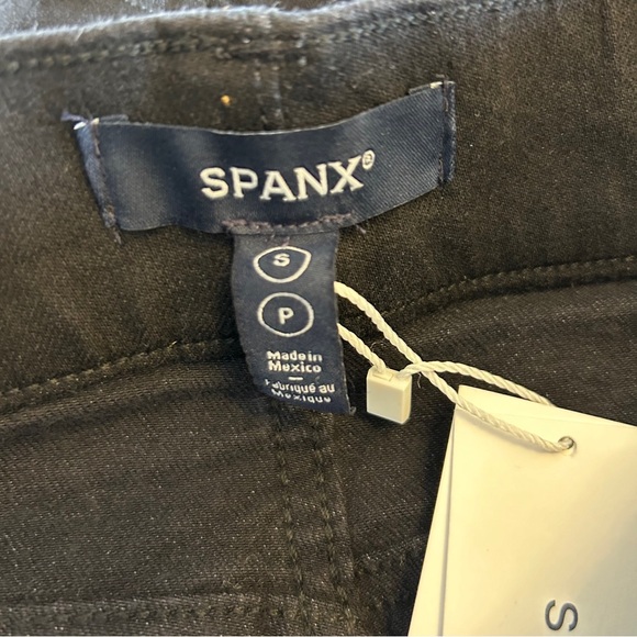 NWT Spanx Black Flare Jeans - Picture 3 of 5